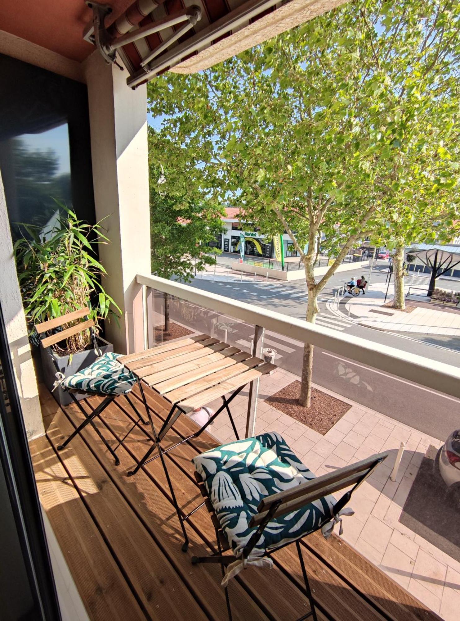 Studio Avec Parking Centre-Ville Face A La Gare Plage & Commerces Arcachon Exteriör bild